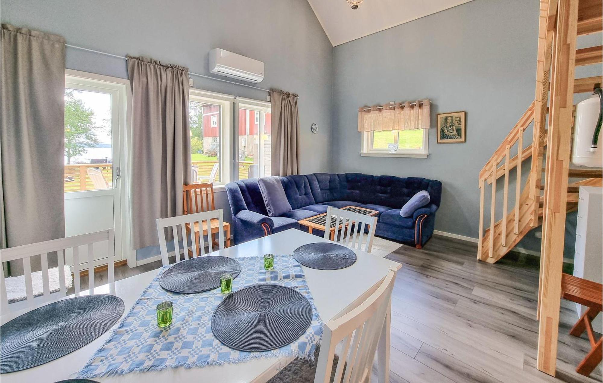 Lovely Home In Alingsas With Wifi ภายนอก รูปภาพ